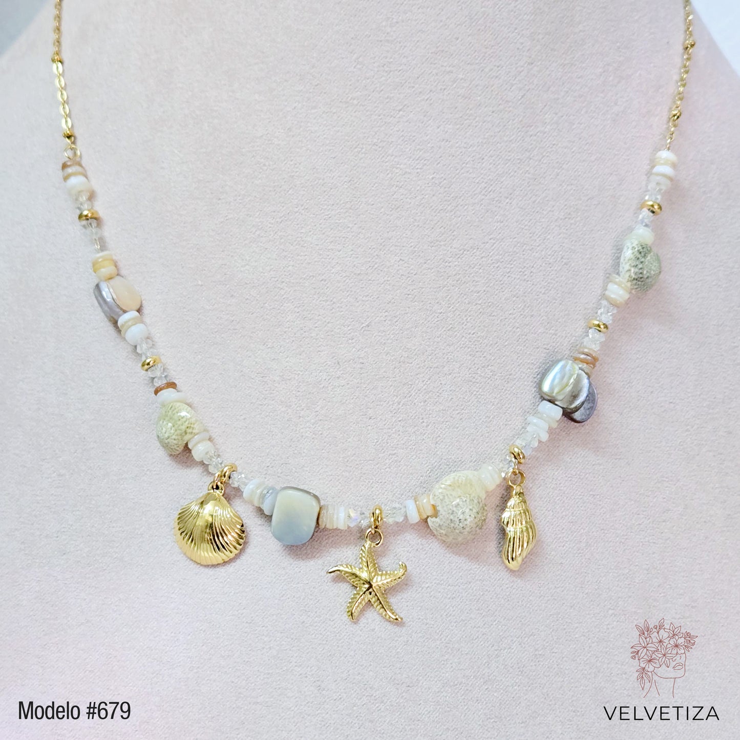 Collar 679