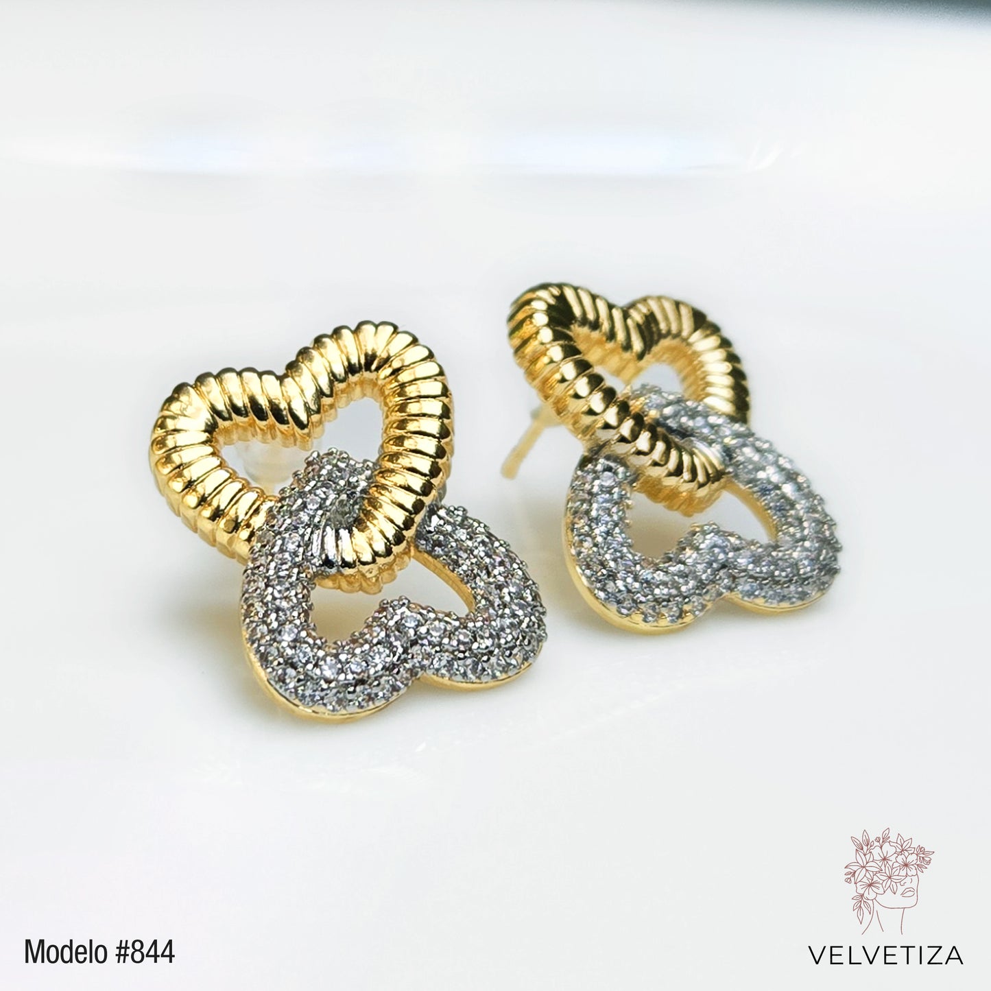 Aretes 844