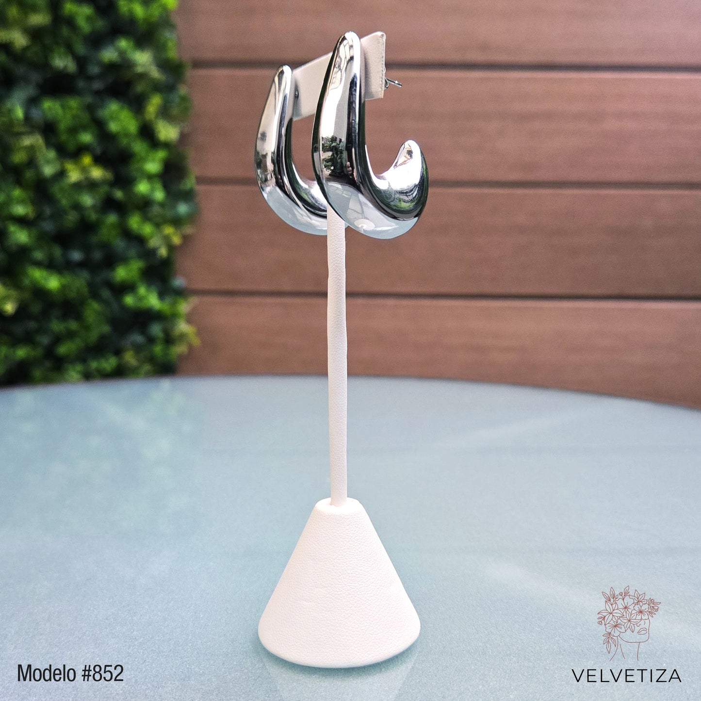 Aretes 852