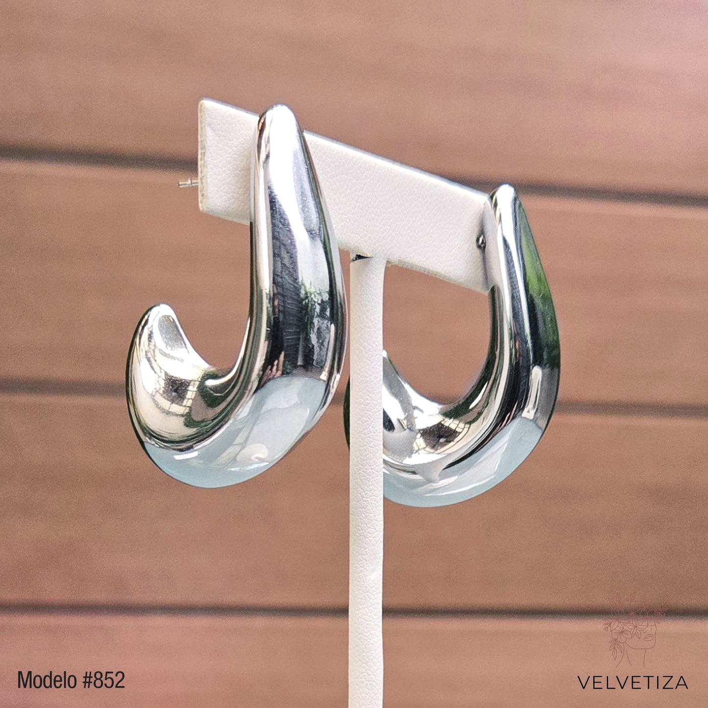 Aretes 852