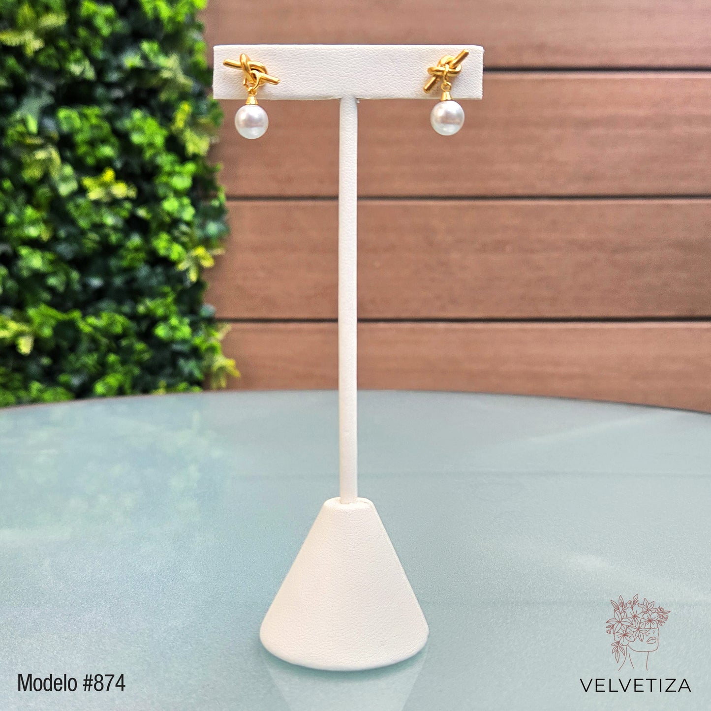 Aretes 874