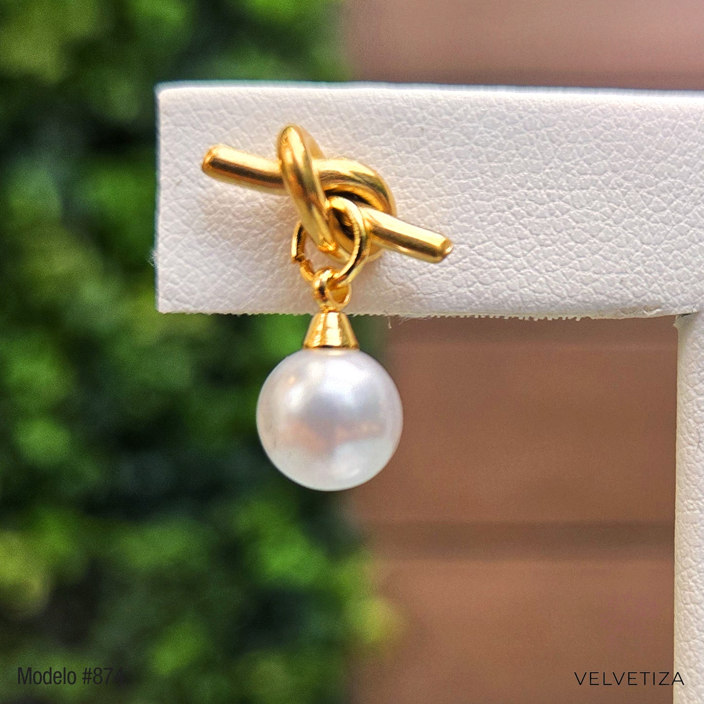 Aretes 874