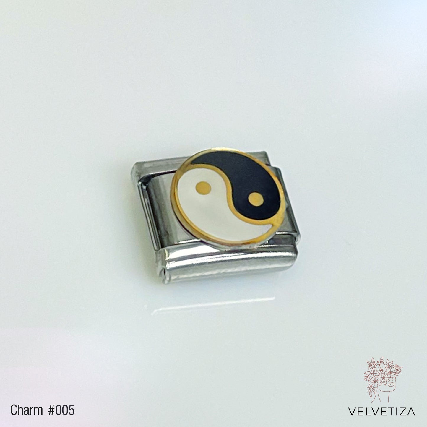 Charm 005 Yin Yang Plateado