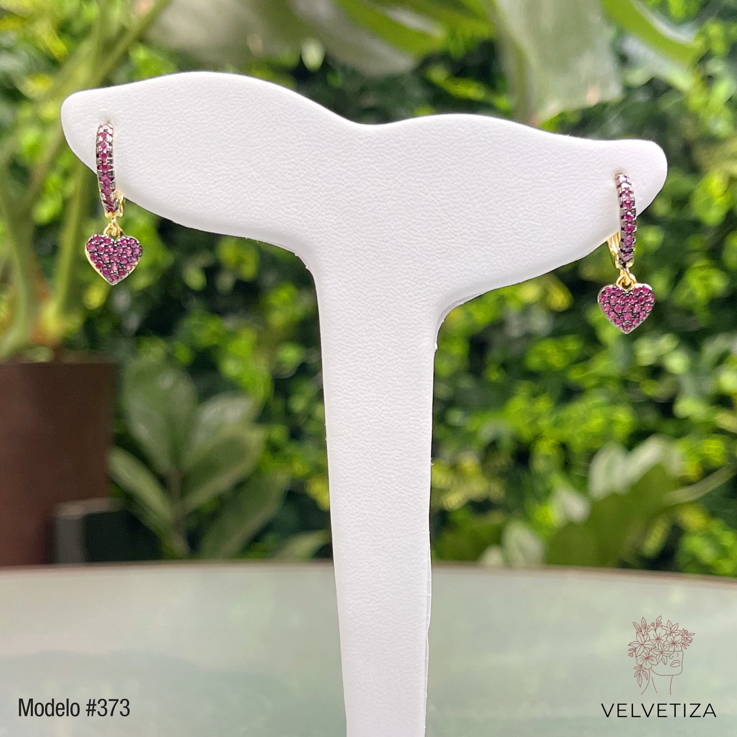 Aretes 373