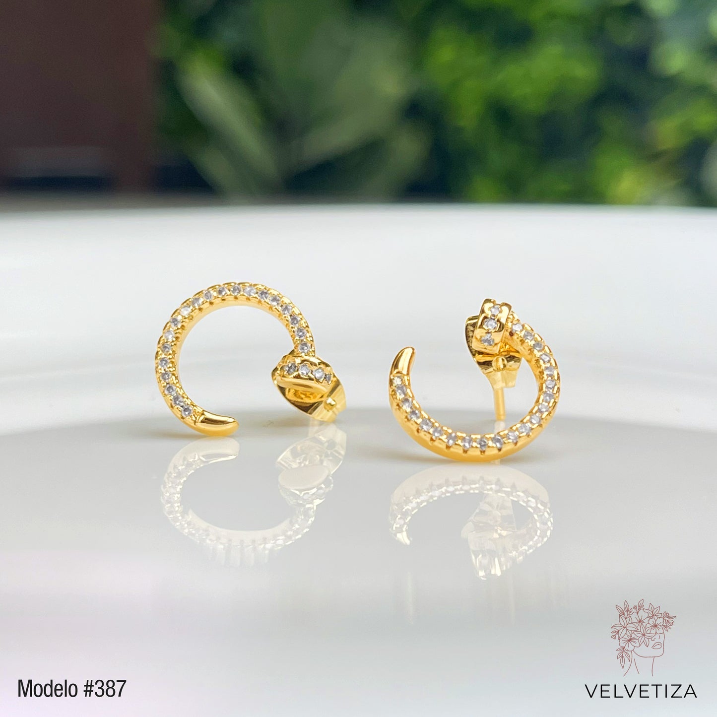 Aretes 387